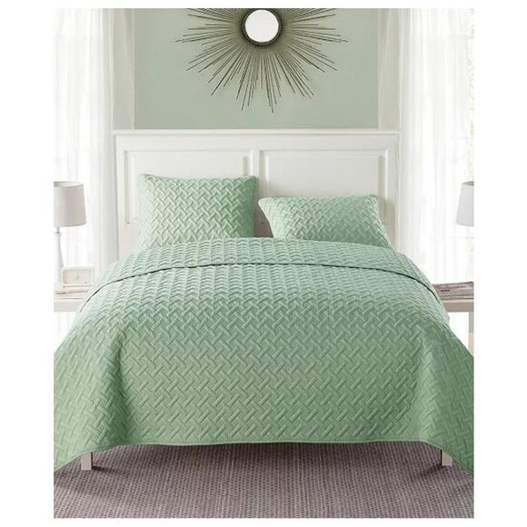 VCNY Home Nina Embossed 3-Pc.Quilt Set, King Color:Green - Picture 1 of 7